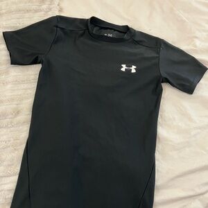 Black under armour tight shirt